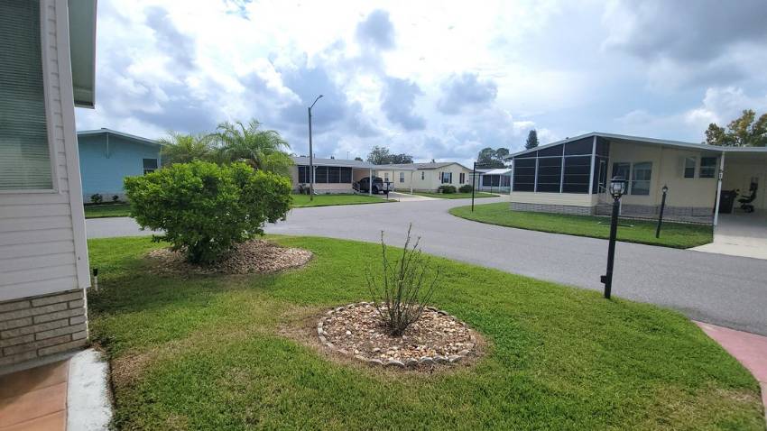 520 Mockingbird Lane a Lake Wales, FL Mobile or Manufactured Home for Sale